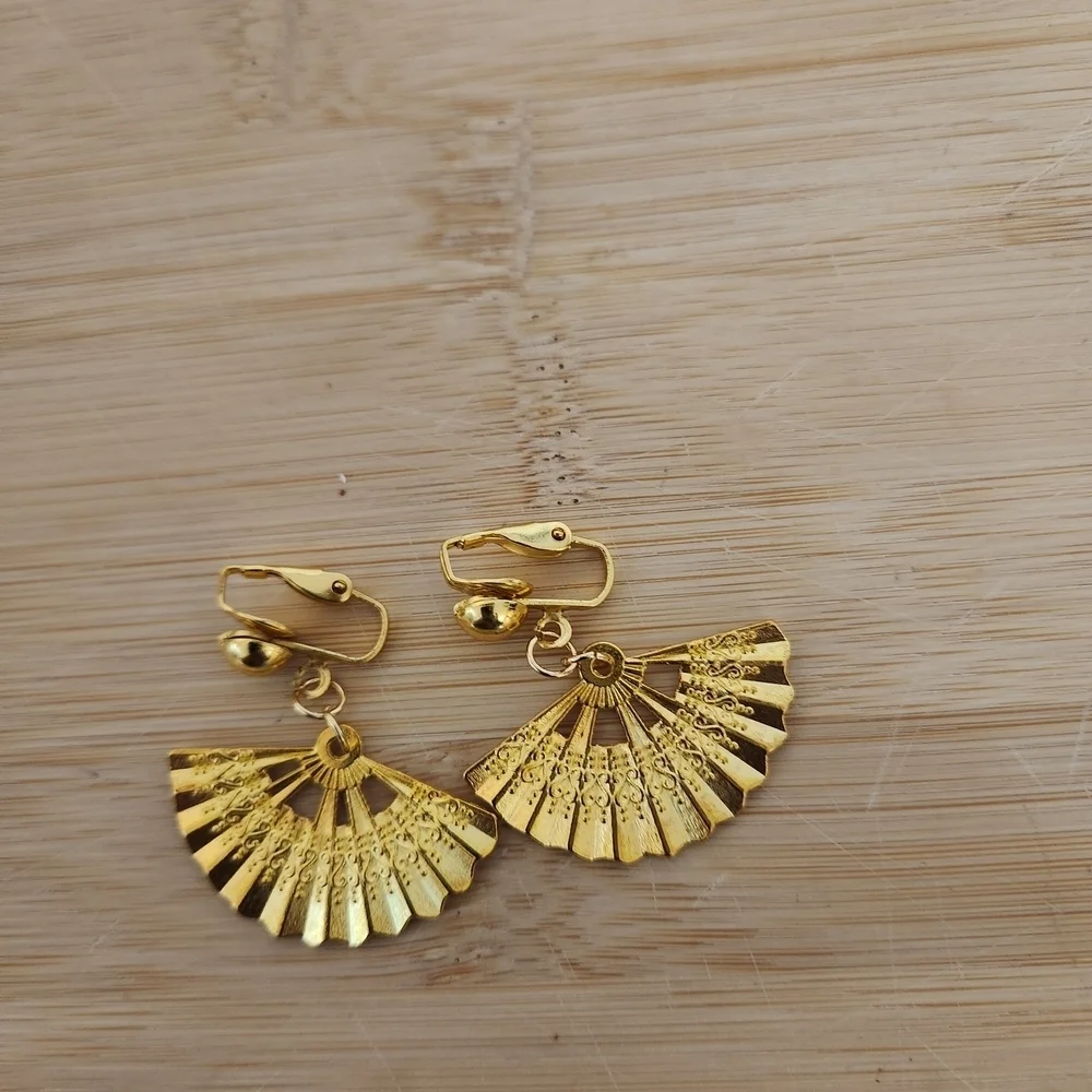 Hand Crafted Gold Fan Clip On Earrings Metallic - Picture 2 of 4